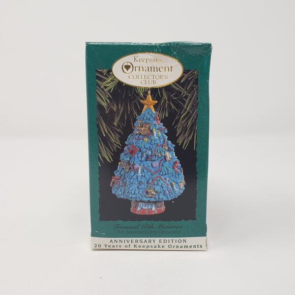 1993 Hallmark Trimmed With Memories Handcrafted Keepsake Christmas Ornament - Picture 1 of 6